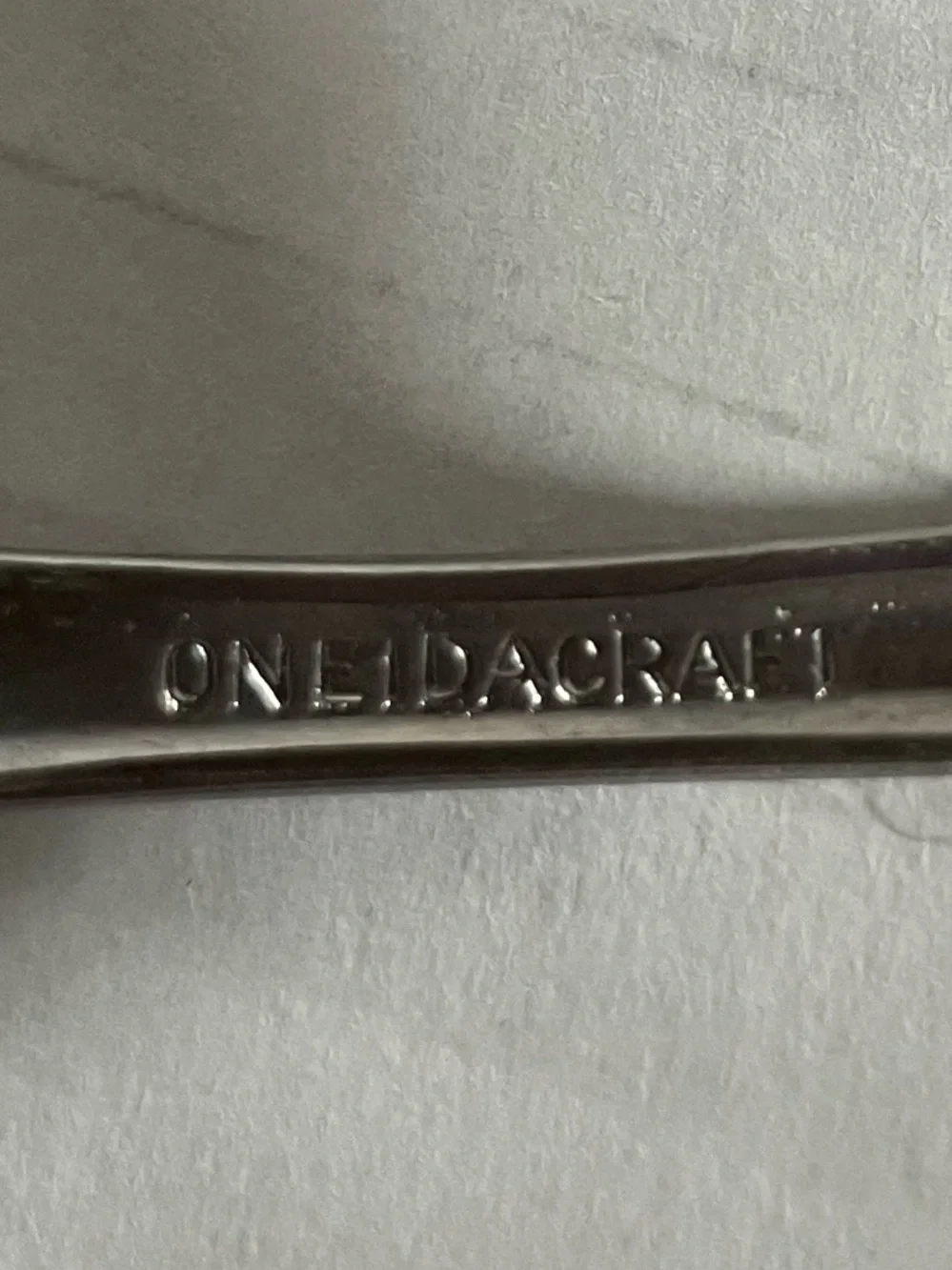 Oneida craft‎ Stainless Steel Flatware Set - Polished Silverware Set  46 pieces